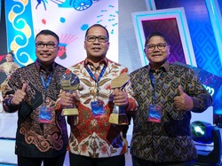 Makassar Raih Penghargaan Kota Terbaik Kategori TP2DD dan P2DD 2023