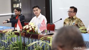Momen Kaesang Bertemu Pengurus PGI