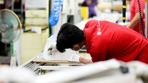 Pabrik Ini Produksi AC Pakai 26,31% Komponen Dalam Negeri
