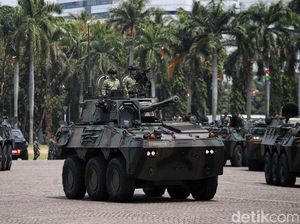 Jelang HUT Ke-80, TNI Gelar Latihan Defile Alutsista di Monas Pekan Depan Jelang HUT Ke-80, TNI Gelar Latihan Defile Alutsista di Monas Pekan Depan