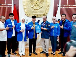 Serahkan Daftar Caleg Tetap ke KPU, PAN Optimistis Hasil Survei Makin Naik