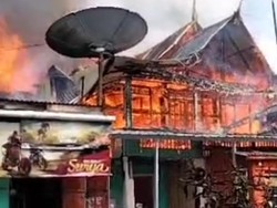 Rumah di Polman Sulbar Ludes Terbakar gegara Anak Bermain Korek Api