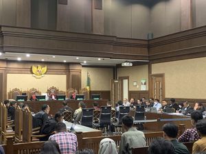 Saksi Sidang Johnny Plate Ungkap Aliran Rp 60 M untuk Selesaikan Kasus BTS