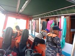 Turis China Hilang di Long Pink Beach TN Komodo, Tim SAR Sisir Perairan-Daratan