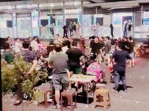 Viral Video Baku Pukul di Cawang Jaktim, Polisi Buru Pelaku