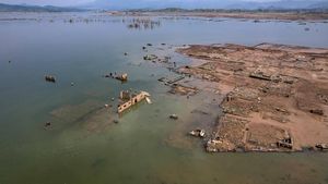 Waduk Jatigede Surut, Bekas Desa yang Tenggelam Kembali Muncul