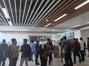 Warga Mulai Coba Gratis Kereta Cepat Jakarta-Bandung, Ada yang Izin Kantor