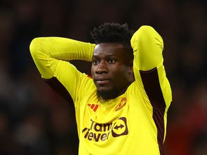 Erik ten Hag, Gimana Nih Onana Blunder Terus? Erik ten Hag, Gimana Nih Onana Blunder Terus?
