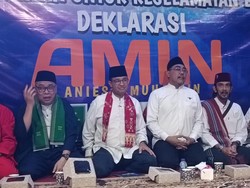 Anies Baswedan Hadiri Maulid Nabi dan Deklarasi Relawan di Jaksel
