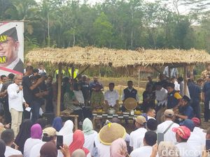 Anies-Cak Imin Bertemu Petani di Jateng, Bicara Harga Pupuk-Pendapatan