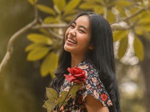 7 Potret Putri Cantik Alya Rohali yang Jarang Tersorot, Juara Gadis Sampul