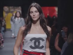 Koleksi Warm-Weather Chanel di PFW SS 2024