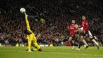 Galatasaray Pecundangi MU di Old Trafford