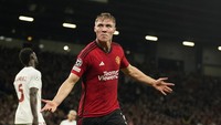 Rasmus Hojlund mencetak gol lebih dulu pada menit ke-17. Galatasaray menyamakan kedudukan via gol Wilfried Zaha. 