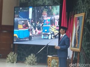 Heru Budi Putar Video soal Sampah Saat Lantik ASN: Saya Minta DKI Bersih Heru Budi Putar Video soal Sampah Saat Lantik ASN: Saya Minta DKI Bersih