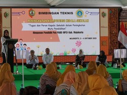 Kompetensi Ratusan Kepala Pos PAUD Kabupaten Mojokerto Digembleng
