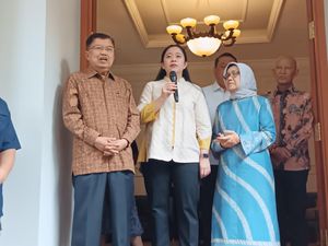 JK Jawab Kans Golkar Dukung Ganjar Usai Bertemu Puan: Tanya Airlangga JK Jawab Kans Golkar Dukung Ganjar Usai Bertemu Puan: Tanya Airlangga