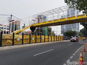 JPO Soepomo Dibangun di Tebet Jaksel, Liftnya Ada 2! JPO Soepomo Dibangun di Tebet Jaksel, Liftnya Ada 2!
