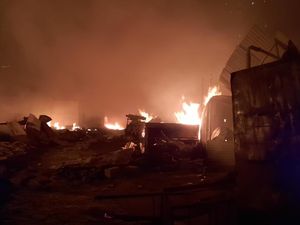 Kebakaran Hanguskan 124 Rumah di Jaksel Diduga Dipicu Bakar Sampah Kebakaran Hanguskan 124 Rumah di Jaksel Diduga Dipicu Bakar Sampah