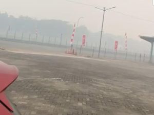 Kabut Asap Imbas Karhutla Ganggu Aktivitas Bandara Syamsudin Noor Banjarbaru