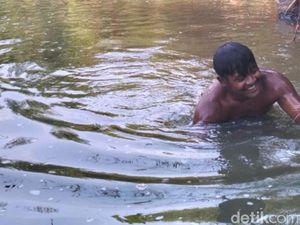 Kemarau, Sero Mania Berburu Ikan ke Sisi Terdalam Citanduy
