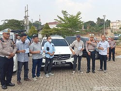 Akui Salah Lawan Arah di Tol Desari, Rombongan Pemobil Mewah Minta Maaf