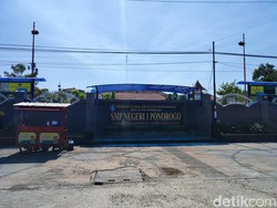 Bupati Panggil Kepala SMPN 1 Ponorogo Buntut Gaduh Sumbangan Beli Mobil