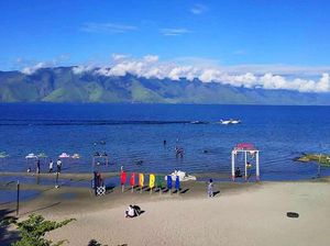 Pantai Parbaba, Pantai Pasir Putihnya Samosir