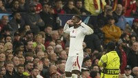 Zaha tercatat sudah jebol gawang Manchester United sebanyak empat kali di seluruh kompetisi dari 16 kali pertemuan (AP)