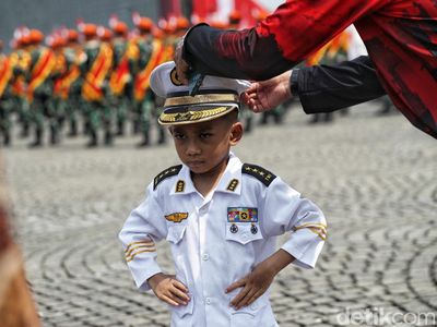 Antusias Warga di Perayaan HUT ke-78 TNI