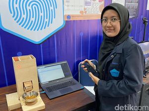 Mahasiswa Bandung Bikin Alat Pemberi Makan Kucing Jarak Jauh Mahasiswa Bandung Bikin Alat Pemberi Makan Kucing Jarak Jauh