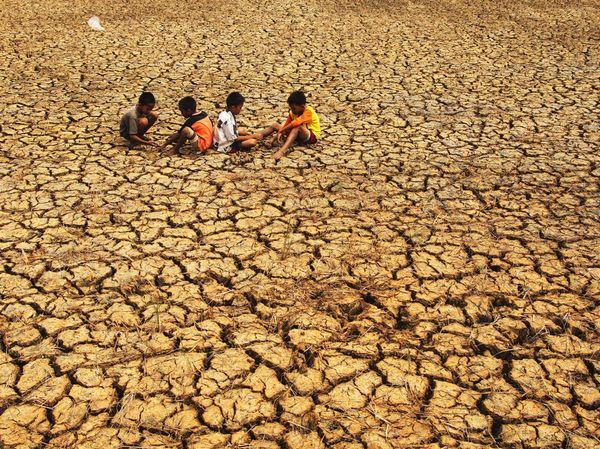 Krisis Air Bersih Akibat El Nino