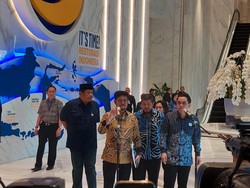 Mentan Syahrul Kunjungi Kementan 2 Jam, Kasih Arahan Ini ke Anak Buah