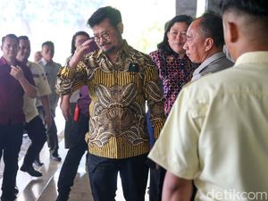 SYL: Selama Meniti Karier 25 Tahun, Baru Kali Ini Saya Rasakan Seperti Ini SYL: Selama Meniti Karier 25 Tahun, Baru Kali Ini Saya Rasakan Seperti Ini