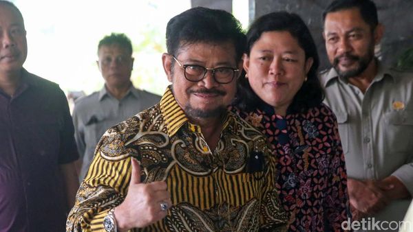 Mentan SYL Ngantor Lagi Usai Rumah Dinas-Kantor Kementan Digeledah KPK