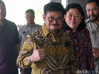 Mentan SYL Ngantor Lagi Usai Rumah Dinas-Kantor Kementan Digeledah KPK
