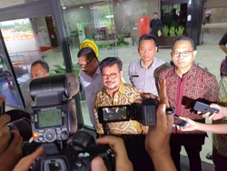 Tinggalkan Kantor, Mentan Syahrul Bungkam soal Isu Akan Mundur