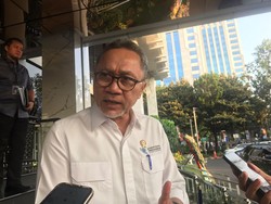 Zulhas soal Bacawapres Prabowo: Gibran Keren, tapi Saya Tetap Erick Thohir