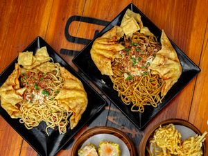 5 Outlet Mi Pedas di Surabaya, Mulai Mie Gacoan hingga Wizzmie