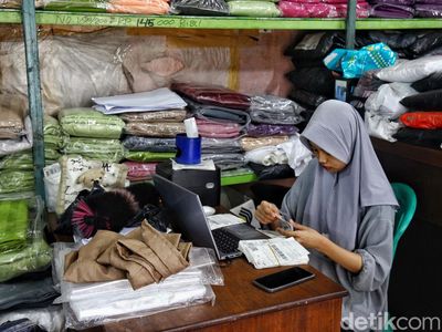 Potret Migrasi Pedagang Konvensional ke Pasar Online