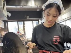 Mirip Minji New Jeans, Pesona Pemilik Resto Ini Berhasil Memikat Netizen