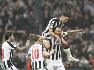 Bungkam PSG, Akhir Manis Penantian 20 Tahun Newcastle di Liga Champions
