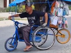 Perjuangan Pasutri Disabilitas di Lutra Dagang Keliling Demi Bertahan Hidup