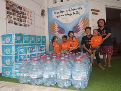 RHI Percayakan Air Minum Anak pada Le Minerale