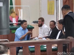 Didakwa Miliki 3 Jenis Narkoba, Bule Rusia Terancam 20 Tahun Bui