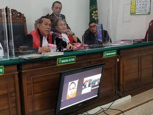 Pria di Surabaya Tipu-tipu Investasi Trading, Korban Rugi Miliaran Pria di Surabaya Tipu-tipu Investasi Trading, Korban Rugi Miliaran