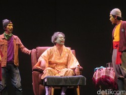 Teater Koma Bicara Keresahan Petani Melalui Pementasan Lakon Bisul Semar