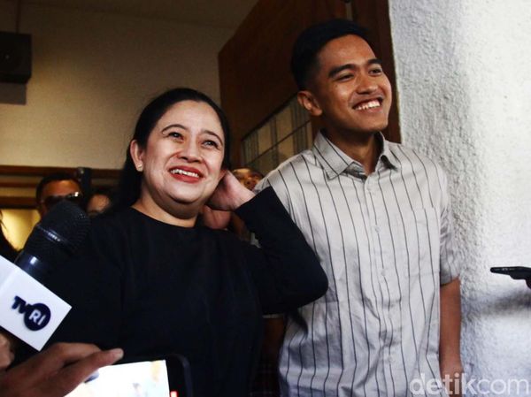 Usai Pertemuan, Puan dan Kaesang Saling Lempar Senyum