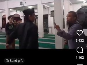 Heboh Pria Ngamuk gegara Remaja Main Rebana di Masjid Surabaya