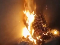 Fenomena Api Misterius Muncul di Sumenep